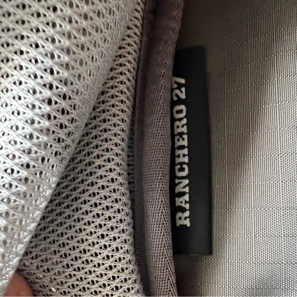 Yeti Ranchero 27L - Picture 6 of 6